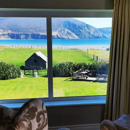 Alojamento de Acomodação e Pequeno-almoço Stella Maris Bed And Breakfast, On The